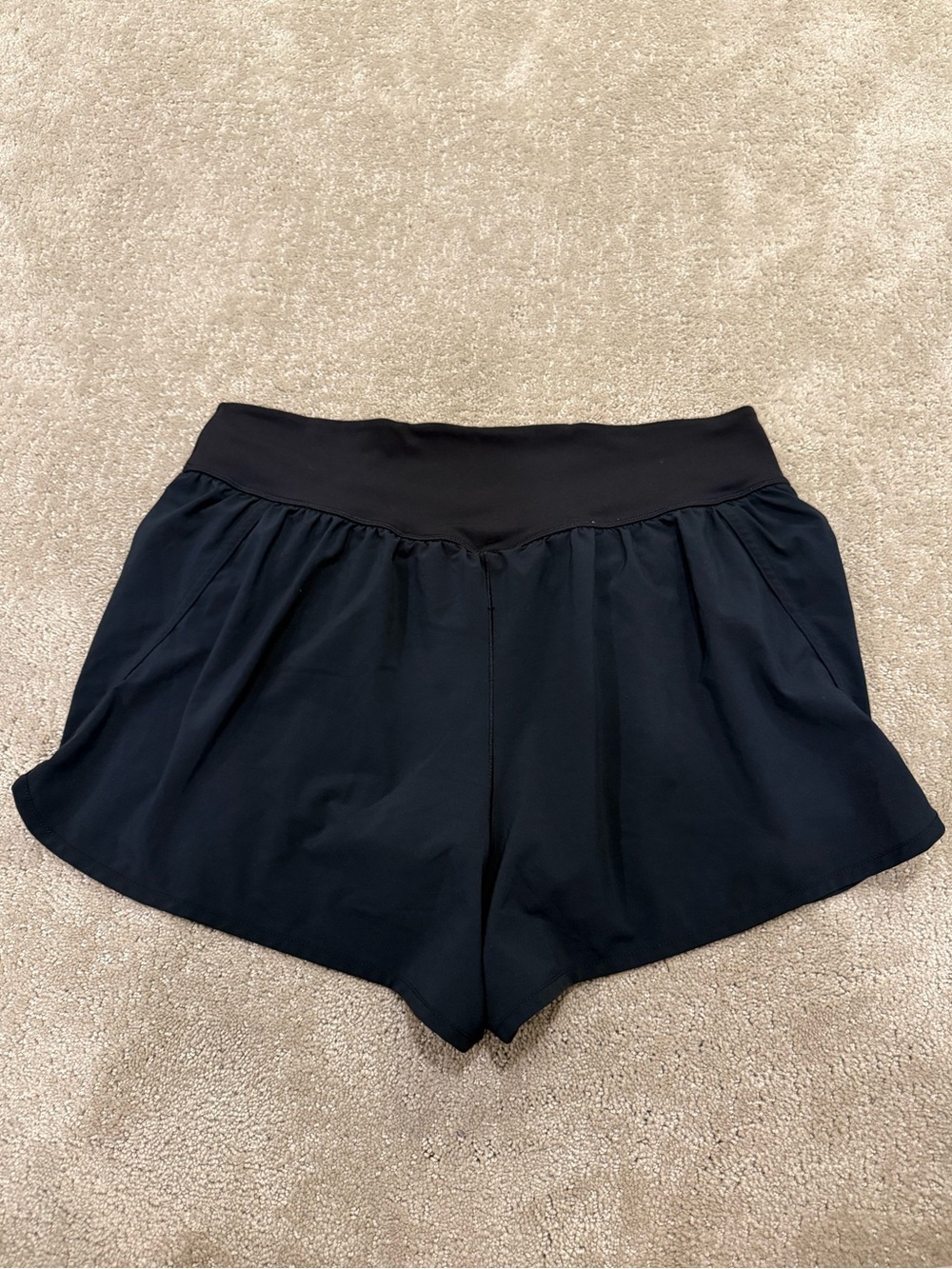 Offline by Aerie “The Flowy” 2” Stretchy Shorts